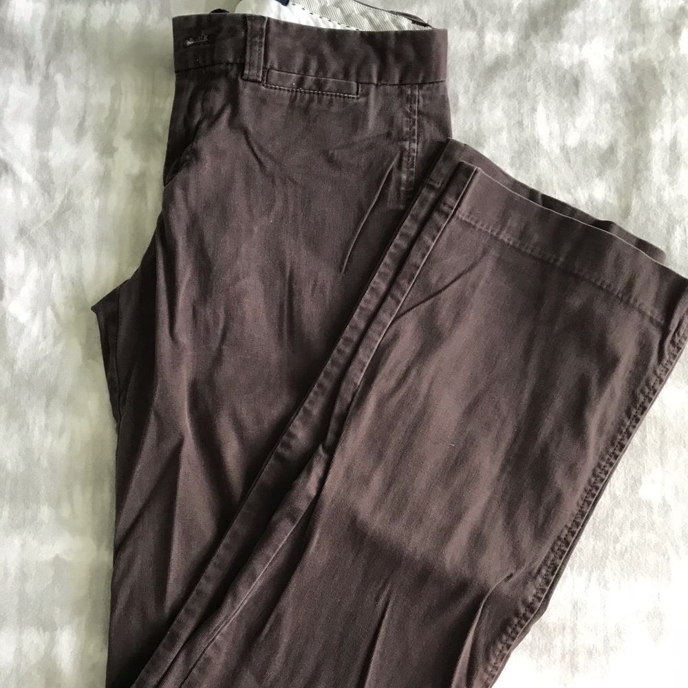 Dark brown khaki pant